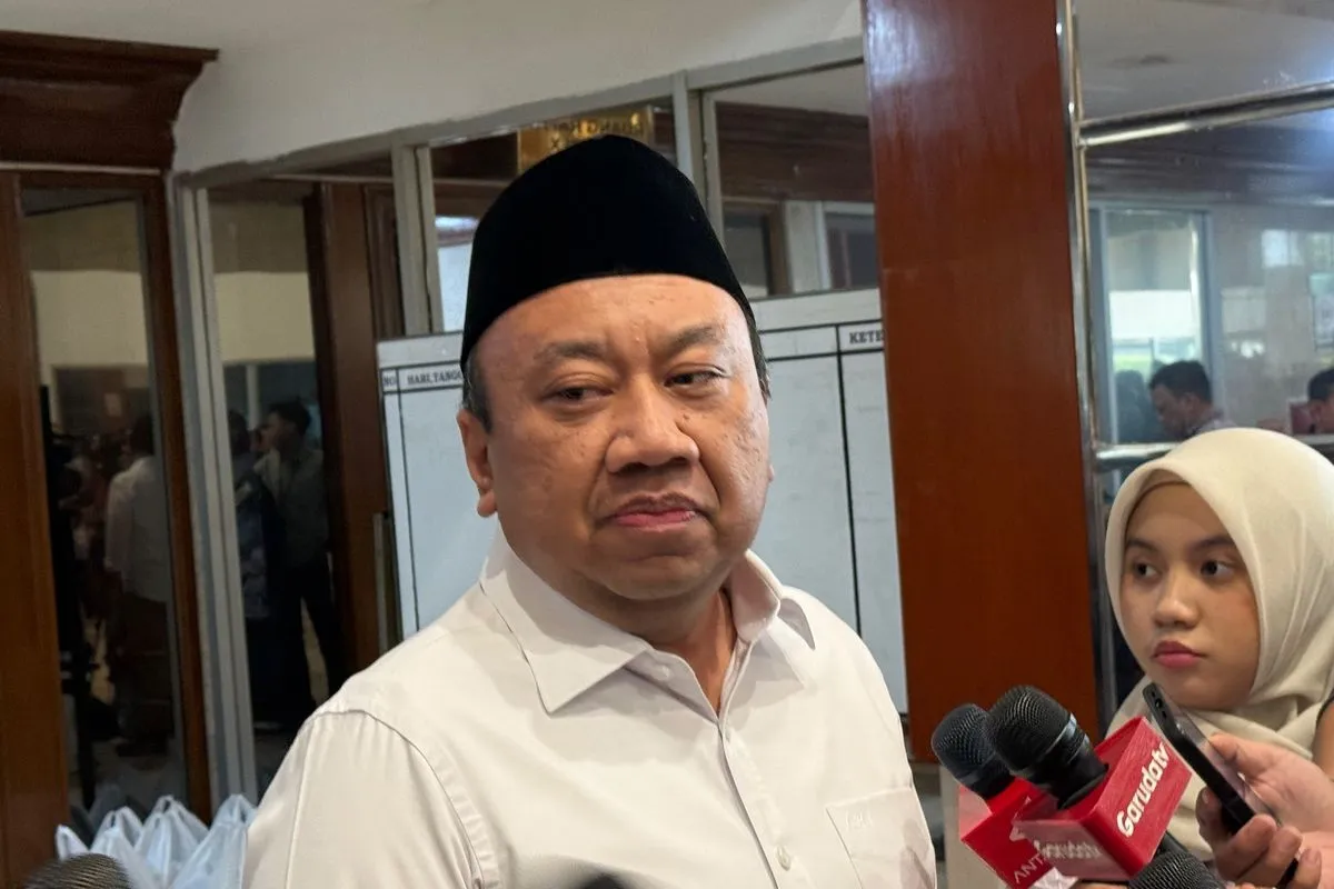 KOMISI X DPR DUKUNG WACANA PERGURUAN TINGGI NEGERI GRATIS DENGAN CATATAN SKEMA TIDAK MERUGIKAN PTS