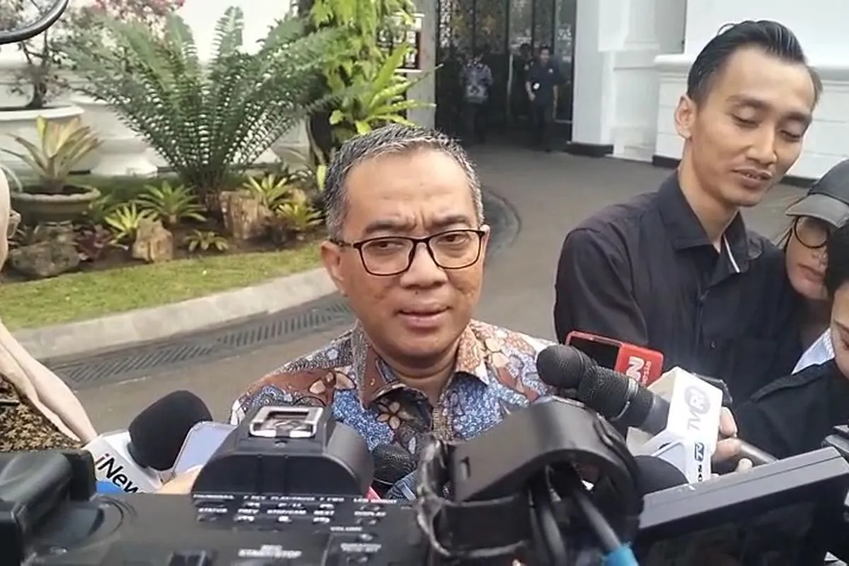 MENDIKTSAINTEK SIAPKAN BEASISWA SATU SEMESTER DAN REHABILITASI KAMPUS BAGI KORBAN BENCANA NTT