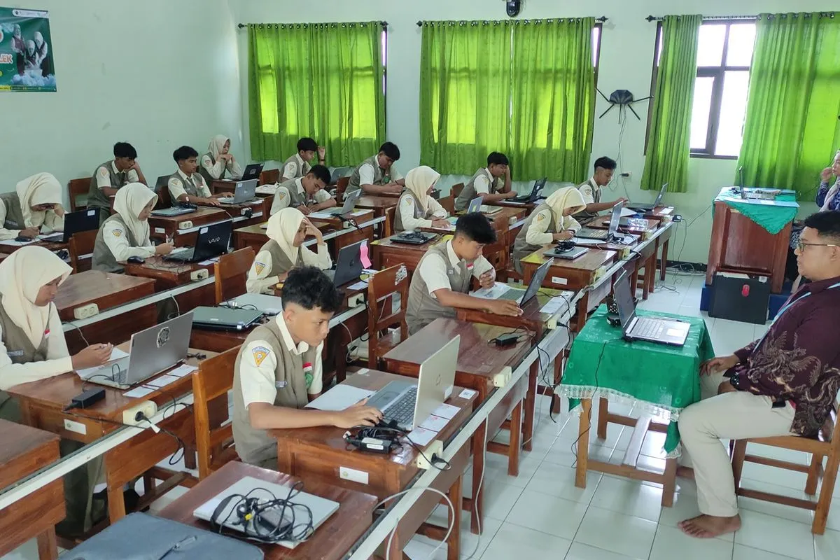 PAKAR PENDIDIKAN KRITIK TKA SISWA KARENA TERKESAN DIWAJIBKAN DAN MINTA PEMERINTAH FOKUS BENAHI STANDAR GURU